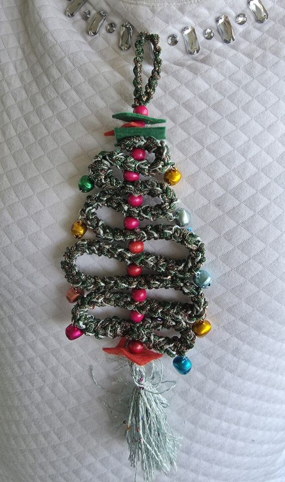 Örgü Ağaç Süsleri