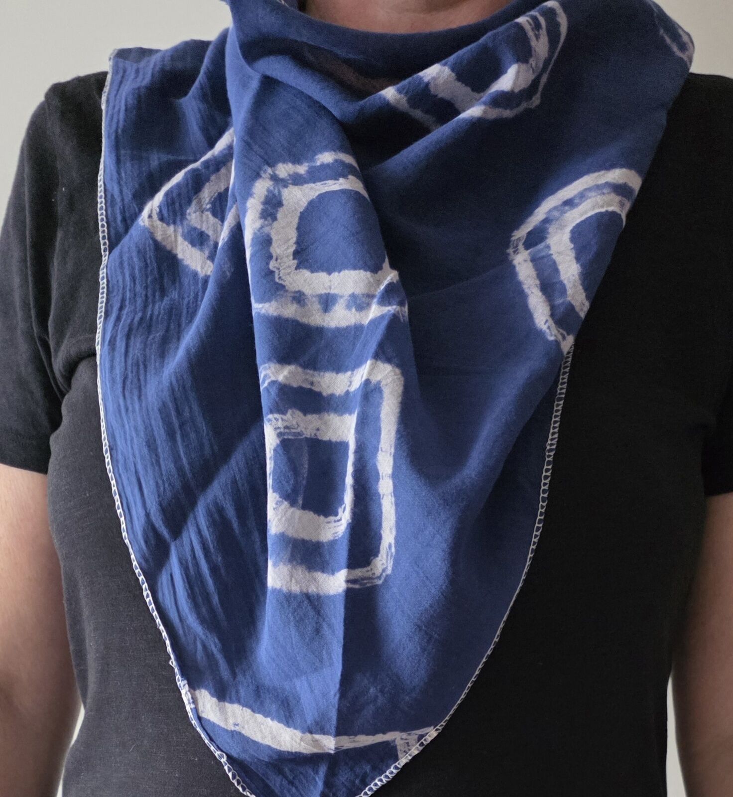İndigo Shibori Üçgen Mavi Bandana
