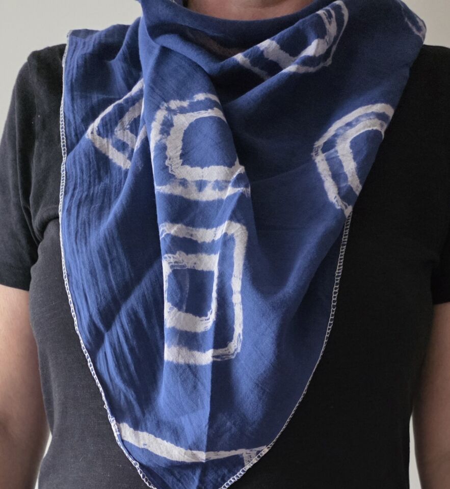 İndigo Shibori Üçgen Mavi Bandana